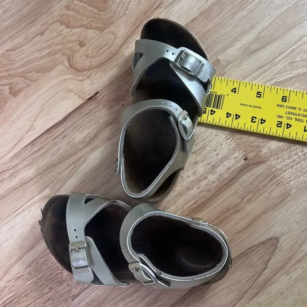 Birkenstock Kids Sandal Size 27 9-9.5 Electric Metallic GOLD